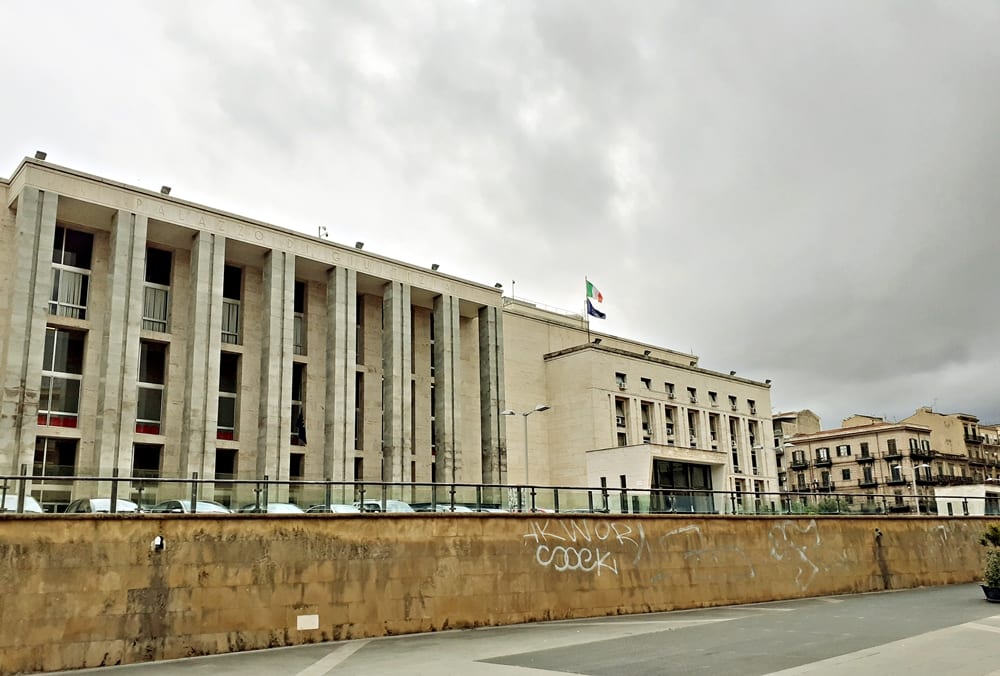palazzo di giustizia tribunale